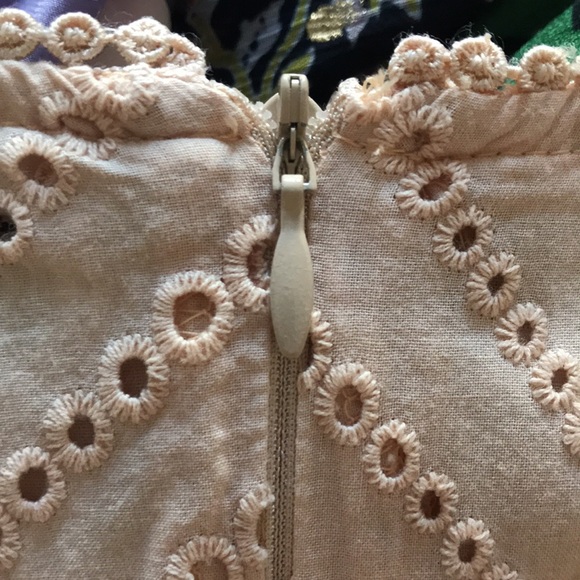 French Connection Eyelet SZ 8 Shift Dress - Picture 7 of 9